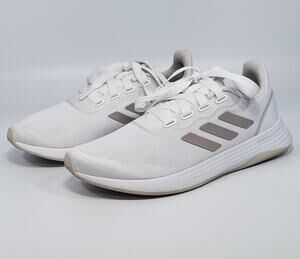 adidas Women's Qt Racer Sport Running Shoe Size 9